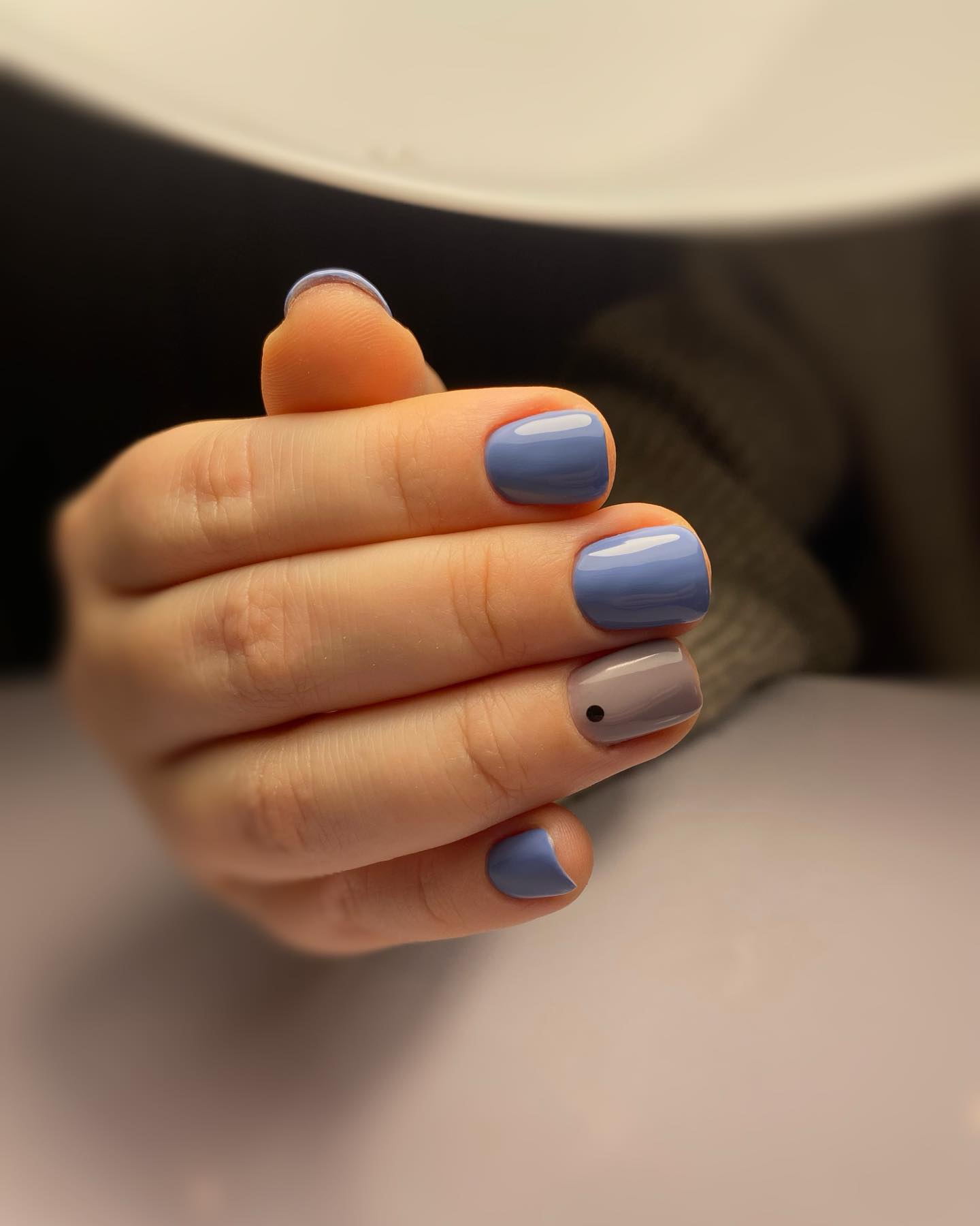 Preppy Blue Nails: Channeling the School Uniform Vibe with a Touch of Blue