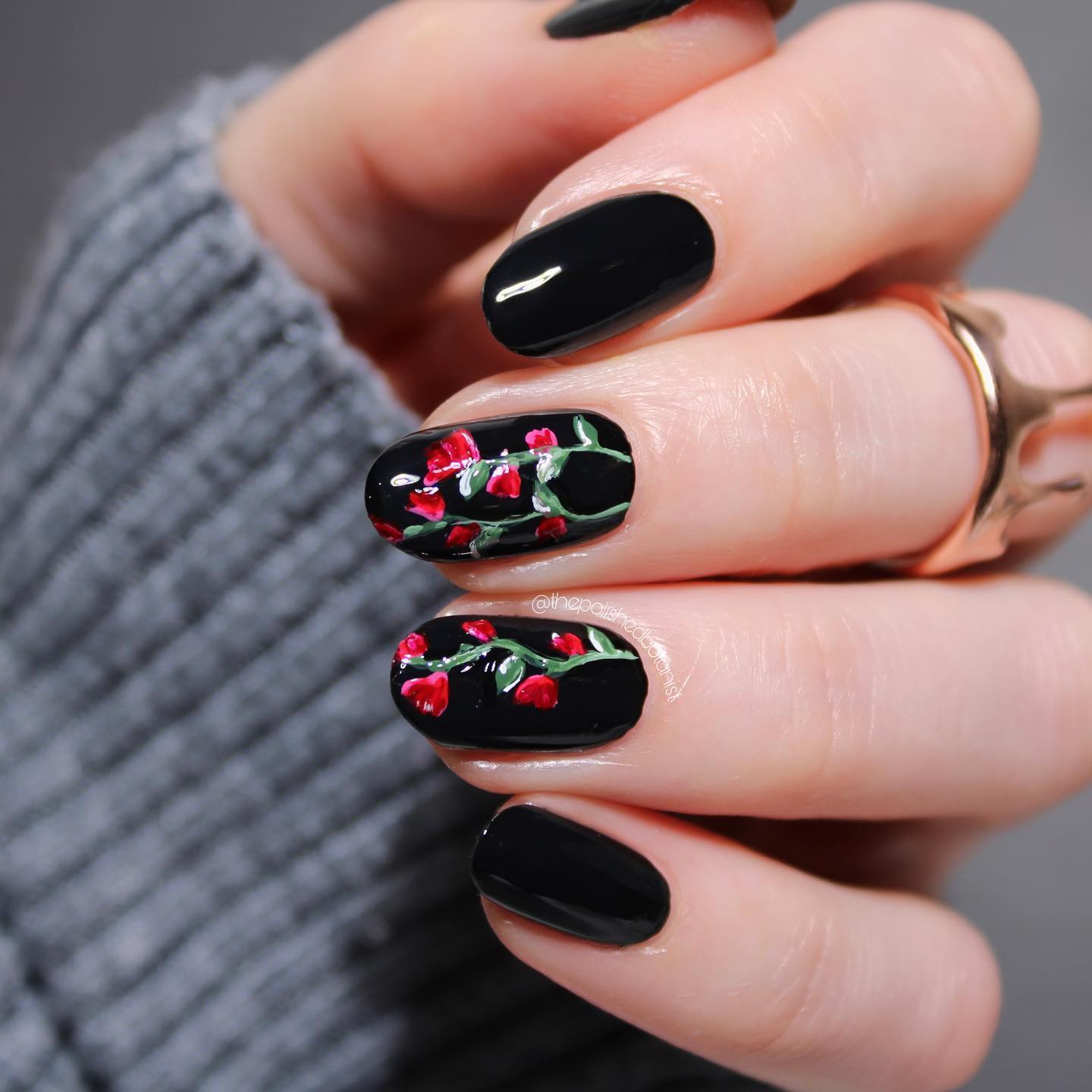 Early Spring Gloom: Moody Floral Manicure Inspo