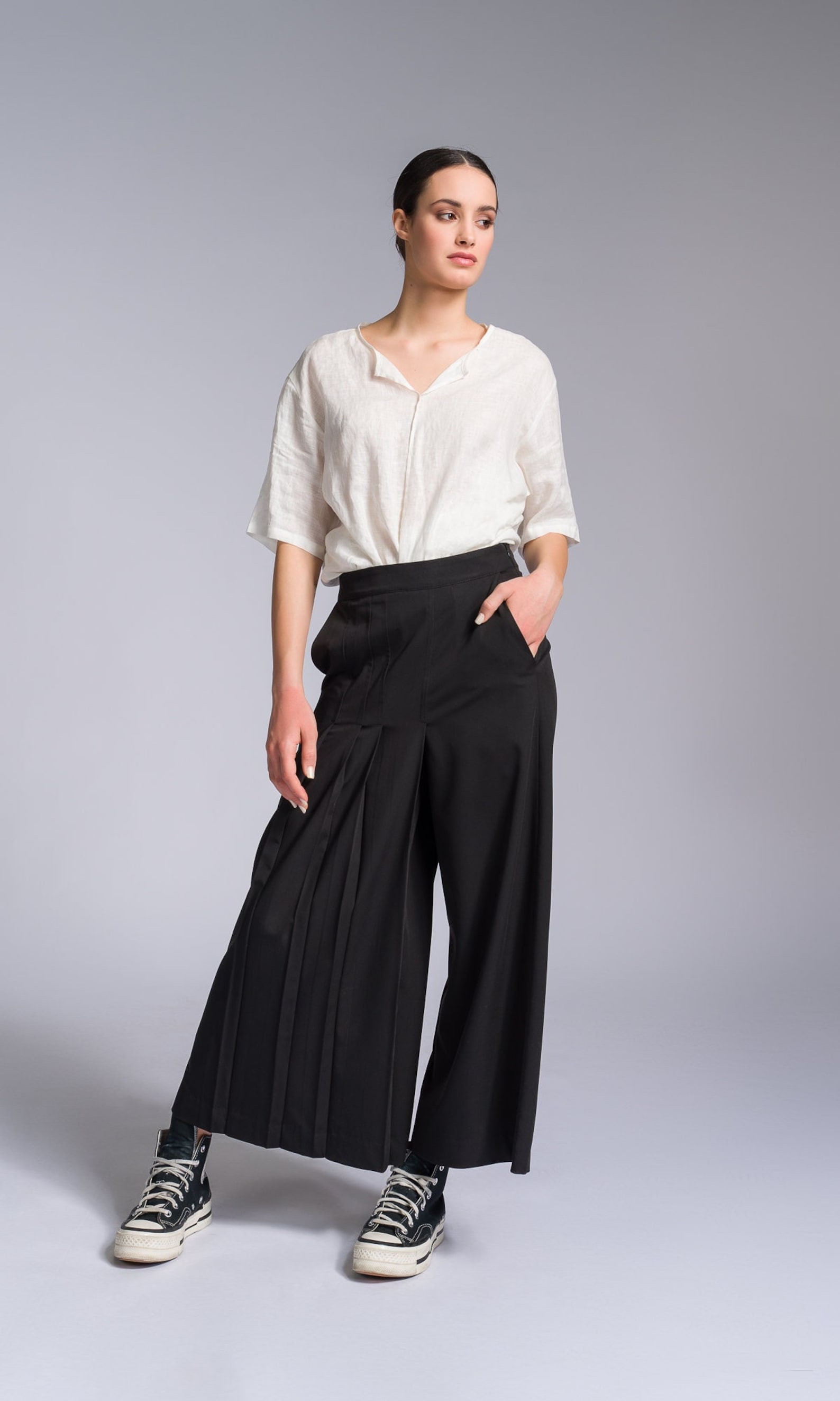 10+ Best Relaxed Minimalist Looks: Pantalones Aesthetic Wardrobe Game Changer
