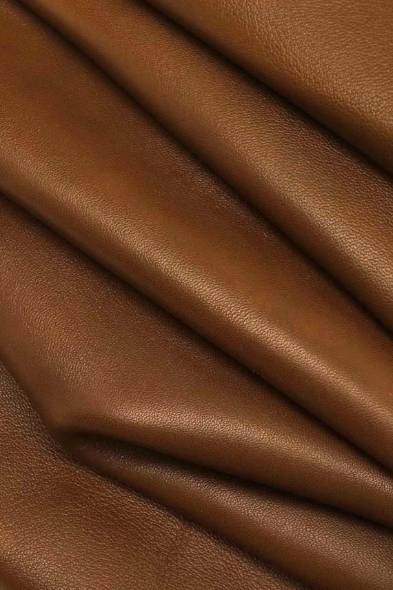 (Mood Inspo Inside) Leather Luxury: A Classy Comparison - Black vs. Brown