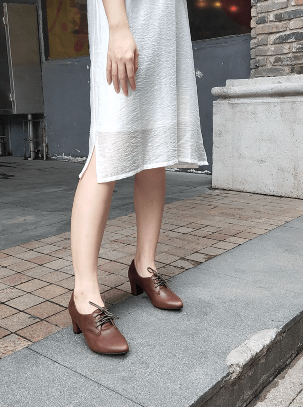 Etsy: Mosshe, Brown leather tie shoes