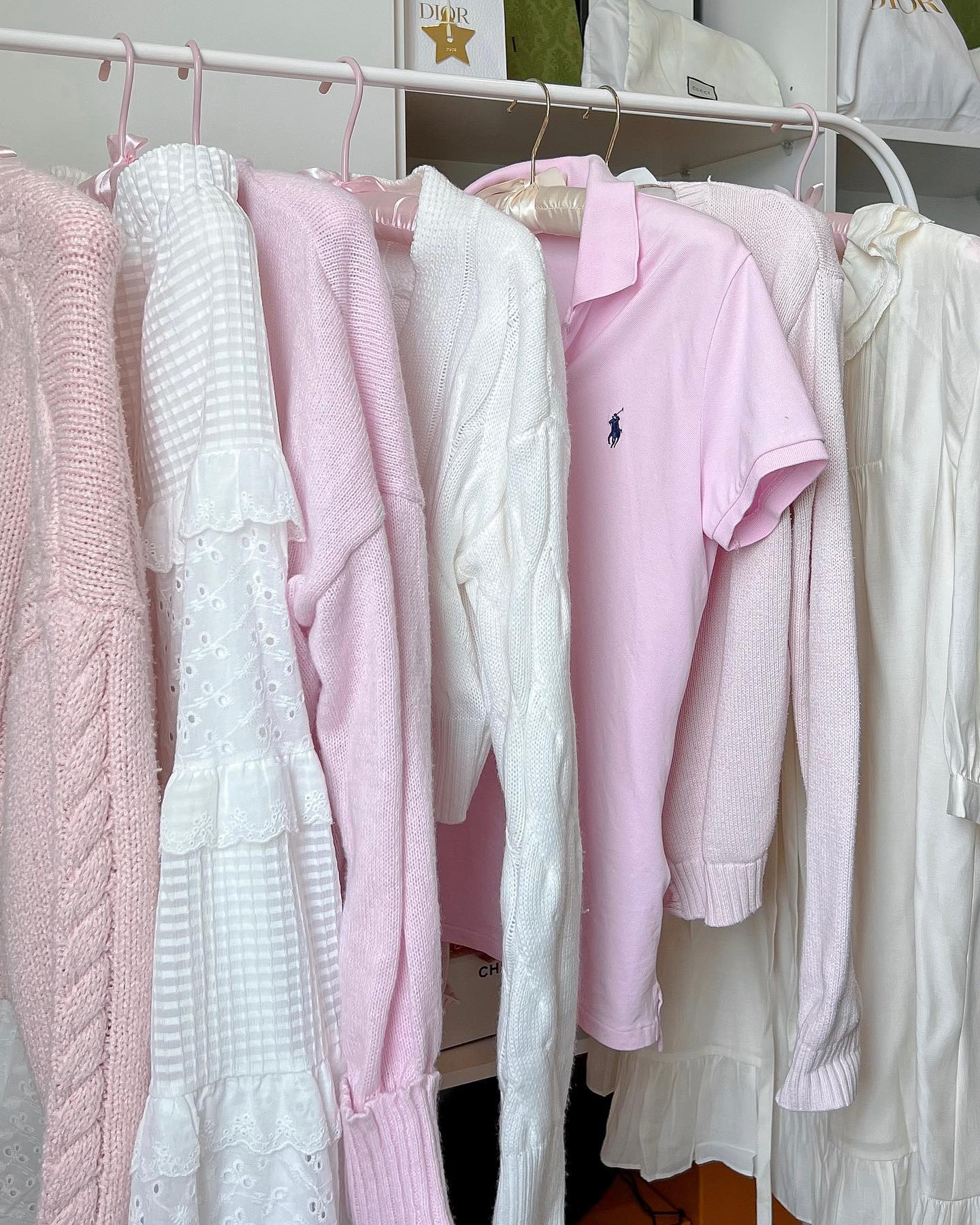 The Joy of Soft Fluffy Pink Minimalism: Simple Coquette Winter Outfit Ideas